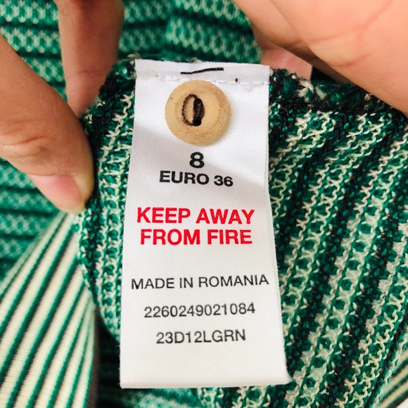 Nerdy Chic Vest - Picture 7 of 7